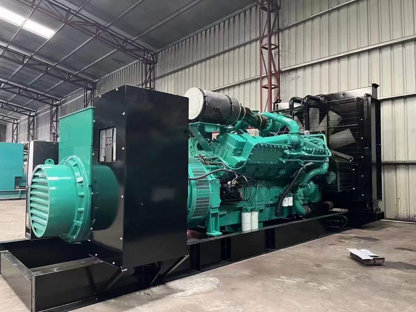 沙县如何降低 800kW 柴油发电机输出电流的波动？