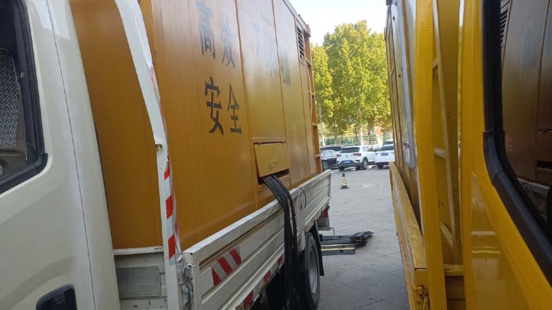 沙县如何判断柴油发电机组和UPS电源的切换时间是否符合要求？